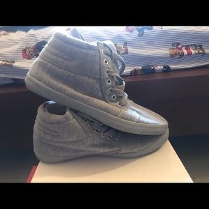 Urban outfitters high top sneaker